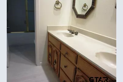 401 Woodland Hills, Tyler, TX 75701 - Photo 21