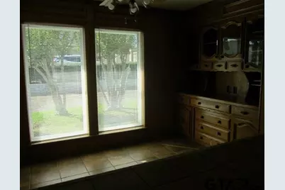 401 Woodland Hills, Tyler, TX 75701 - Photo 11