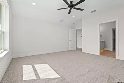 16525 Crossing Circle, Lindale, TX 75771 - Photo 17