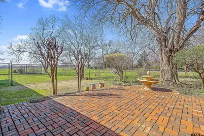 406 S Hunter, Bullard, TX 75757 - Photo 5