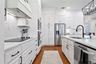 16050 Stonebriar Ct, Lindale, TX 75771 - Photo 11