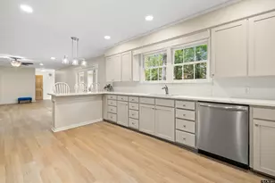 1602 Dennis Dr, Tyler, TX 75701 - Photo 7