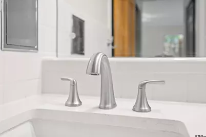 1602 Dennis Dr, Tyler, TX 75701 - Photo 15