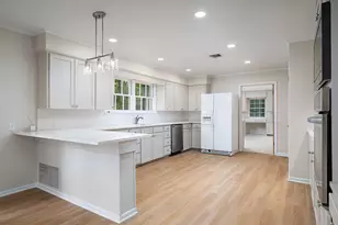 1602 Dennis Dr, Tyler, TX 75701 - Photo 1