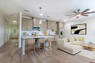 412 Crosby St, Lindale, TX 75771 - Photo 9