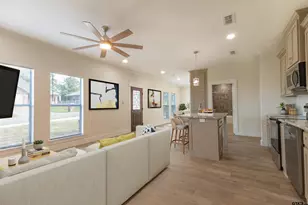 412 Crosby St, Lindale, TX 75771 - Photo 7