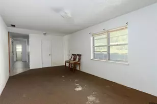 2114 Martin Luther King Blvd, Palestine, TX 75803 - Photo 7