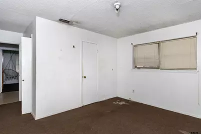 2114 Martin Luther King Blvd, Palestine, TX 75803 - Photo 11