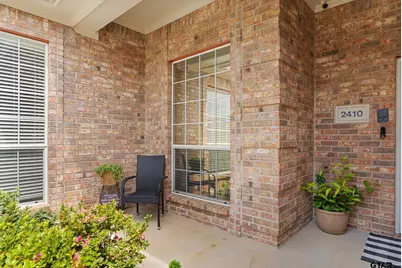 2410 Dietz Ln., Tyler, TX 75701 - Photo 3