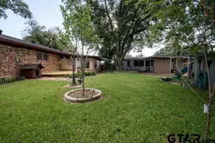 319 Spruce St, Van, TX 75790 - Photo 25