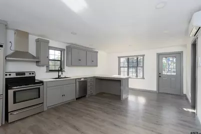 2527 S Robertson Ave, Tyler, TX 75701 - Photo 7