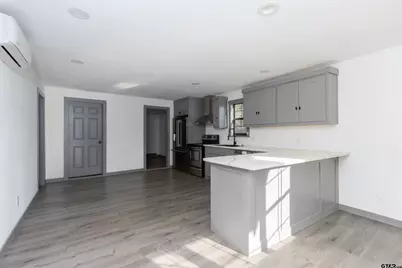 2527 S Robertson Ave, Tyler, TX 75701 - Photo 5