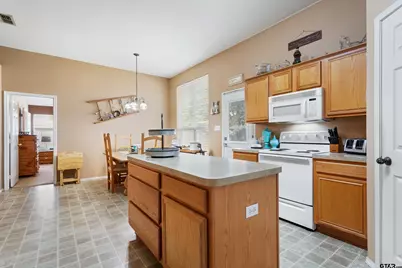 501 Asher, Lindale, TX 75771 - Photo 21