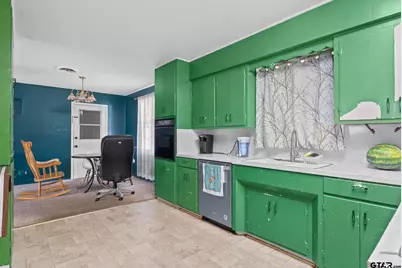 2002 Faulkner St., Tyler, TX 75701 - Photo 11