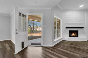 103 Lyle St, Gladewater, TX 75647 - Photo 33