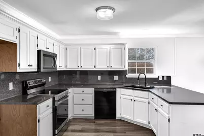 103 Lyle St, Gladewater, TX 75647 - Photo 17