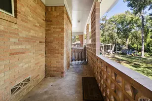 108 Glenwood Dr, Palestine, TX 75801 - Photo 23