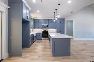 1003 Karen Dr, Lindale, TX 75771 - Photo 9