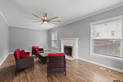 513 E Young St, Longview, TX 75602 - Photo 13