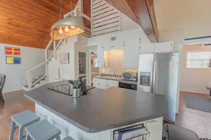 108 E Barker Creek Dr, Scroggins, TX 75480 - Photo 9