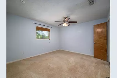 300 Robert E Lee Dr, Tyler, TX 75703 - Photo 21