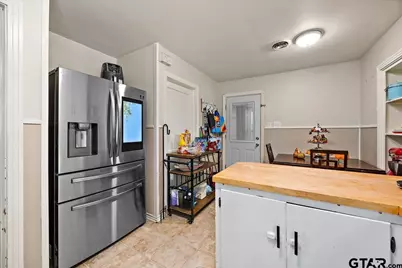 228 Fairview St, Rusk, TX 75785 - Photo 17