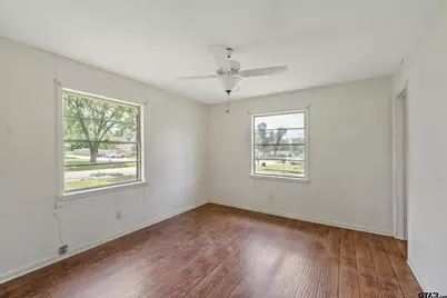 559 Elm St, Frankston, TX 75763 - Photo 17