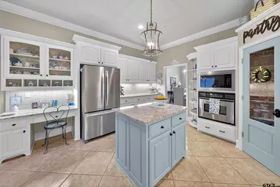 5829 Brynmar Court, Tyler, TX 75703 - Photo 9