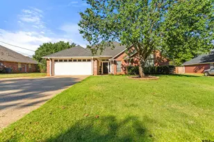 706 Maji, Whitehouse, TX 75791 - Photo 1
