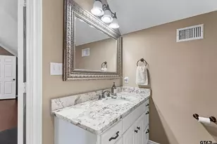 16691 S Lakeview Dr, Troup, TX 75789 - Photo 17