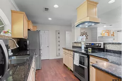 16691 S Lakeview Dr., Troup, TX 75789 - Photo 9