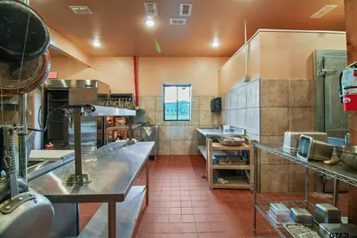 2222 E US 79, Jacksonville, TX 75766 - Photo 27