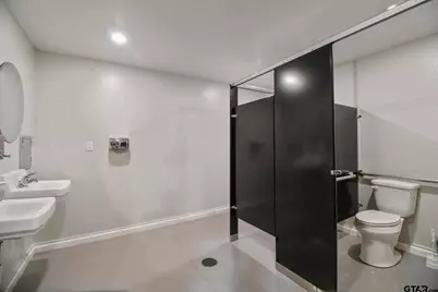 2222 E US 79, Jacksonville, TX 75766 - Photo 17