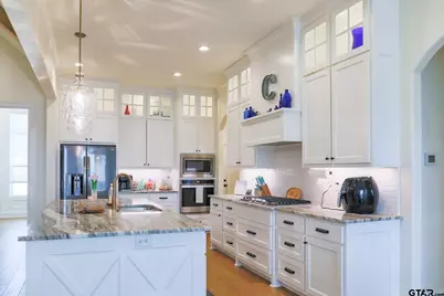 9065 Shallow Cove, Tyler, TX 75703 - Photo 17