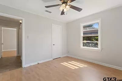1226 S Fleishel, Tyler, TX 75701 - Photo 3