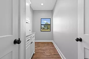 375 Clara Ln, Kilgore, TX 75662 - Photo 23