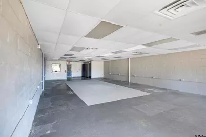 208 N Commerce Street, Overton, TX 75684 - Photo 7