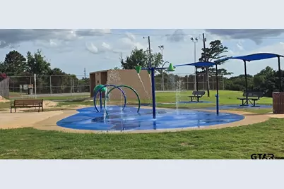 1023 Columbia Ave, Jacksonville, TX 75766 - Photo 27