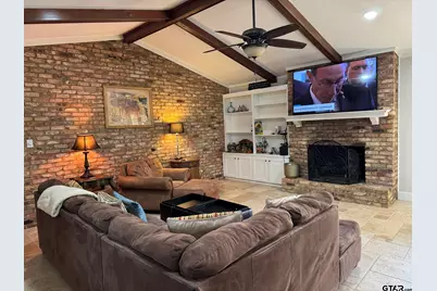 1401 Kidd, Tyler, TX 75703 - Photo 3