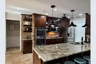 1401 Kidd, Tyler, TX 75703 - Photo 9