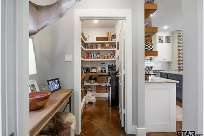 256 County Road 4925, Troup, TX 75789 - Photo 17