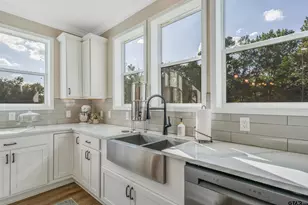 2183 County Rd 3908, Jacksonville, TX 75766 - Photo 7