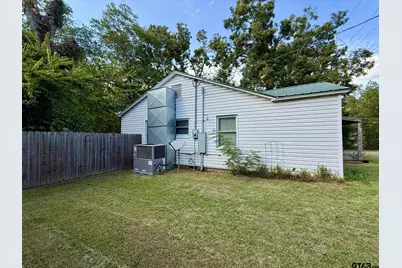 805 Sycamore Street, Mineola, TX 75773 - Photo 19