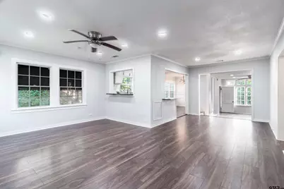 1430 S Glenwood Blvd, Tyler, TX 75701 - Photo 11