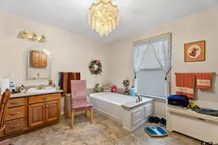 203 Pecan St, Rusk, TX 75785 - Photo 15