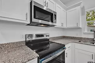 240 Elm St, Winona, TX 75792 - Photo 11