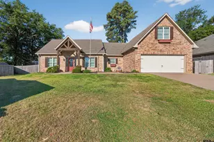 129 Settlers Ct, Palestine, TX 75801 - Photo 1