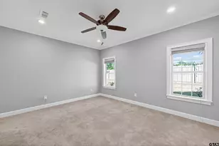 129 Settlers Ct, Palestine, TX 75801 - Photo 15