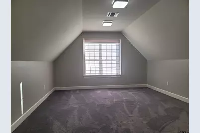 129 Settlers Ct, Palestine, TX 75801 - Photo 37