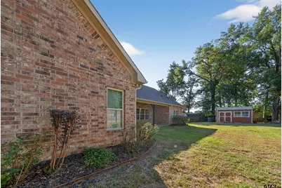 129 Settlers Ct, Palestine, TX 75801 - Photo 43